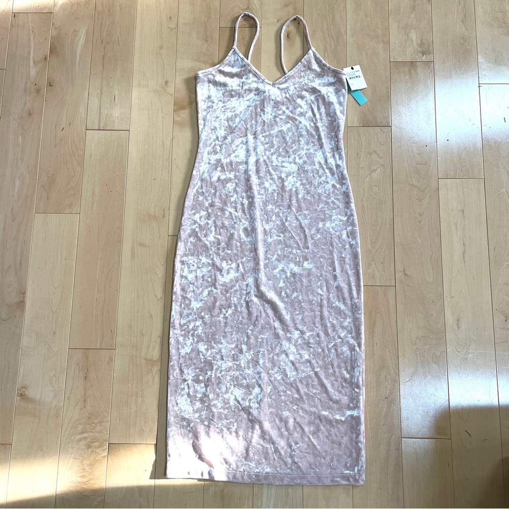 NWT, Pink Midi Velvet Dress